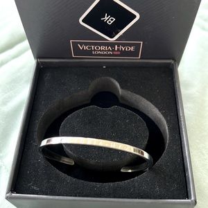 Classy VICTORIA-HYDE London Bracelet